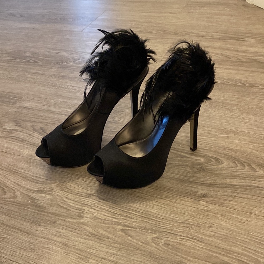 Enzo angioloni high heel size 40 with feathers